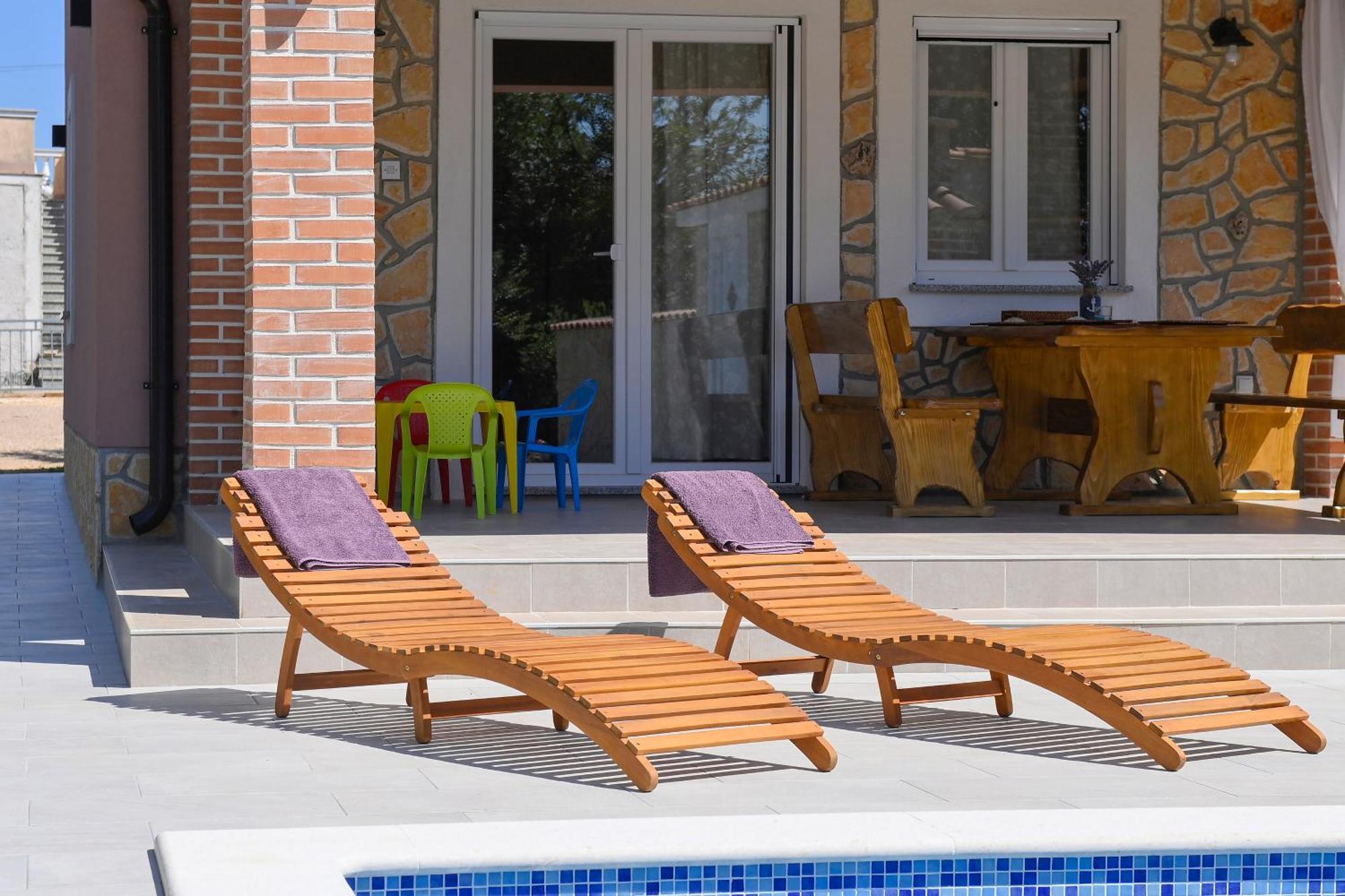 Vacation House Ulika Gabonjin Экстерьер фото